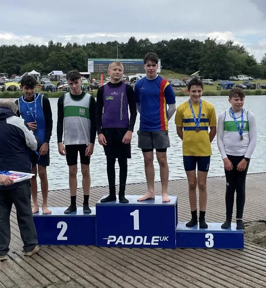 Max Poole wins gold Boys U14 K2 500m F